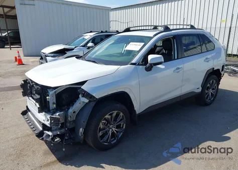 2024 Toyota Rav4 Hybrid Xle Premium z USA, uszkodzony, nr VIN JTMB6RFV0RJ053853